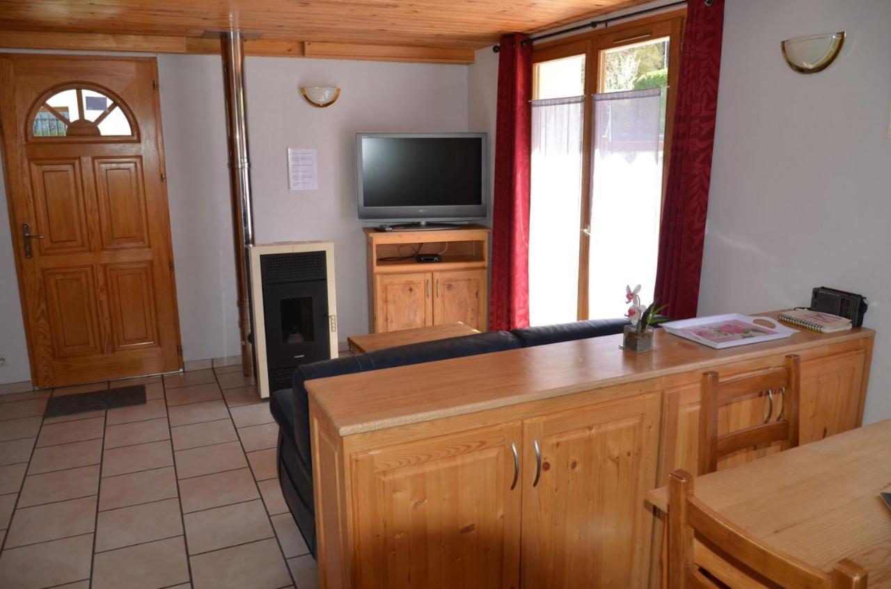 Le Velan Villa Giez Luaran gambar